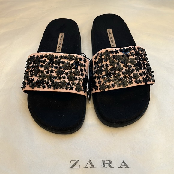 ZARA FLORAL SEQUINS SUEDE SLIDES - Picture 3 of 7